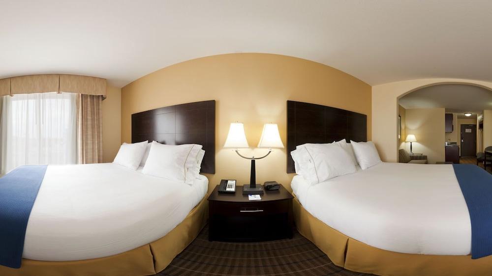 Holiday Inn Express And Suites Hotel - Pauls Valley By Ihg Екстериор снимка
