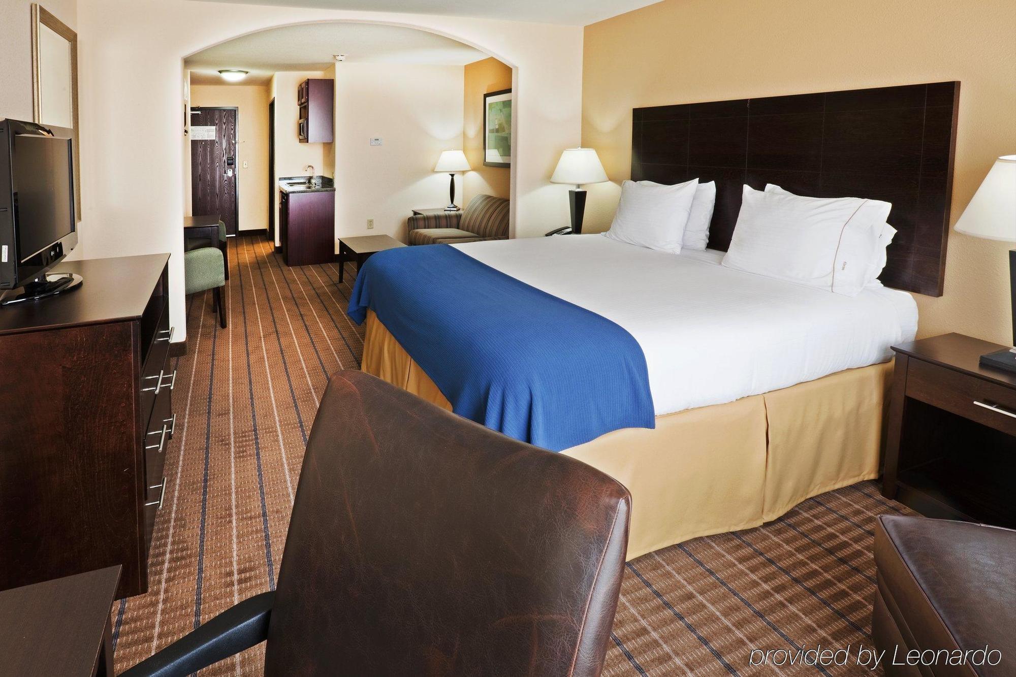 Holiday Inn Express And Suites Hotel - Pauls Valley By Ihg Стая снимка